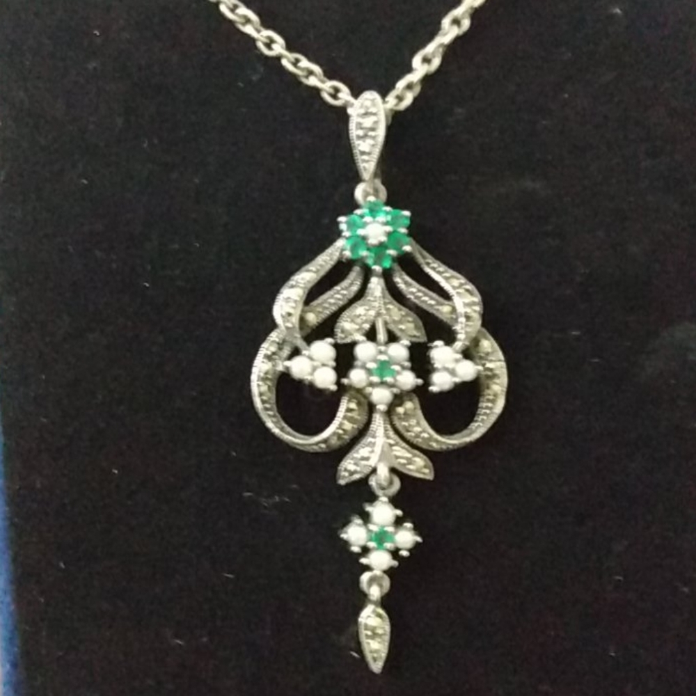 Stunning Emeralds and Pearls